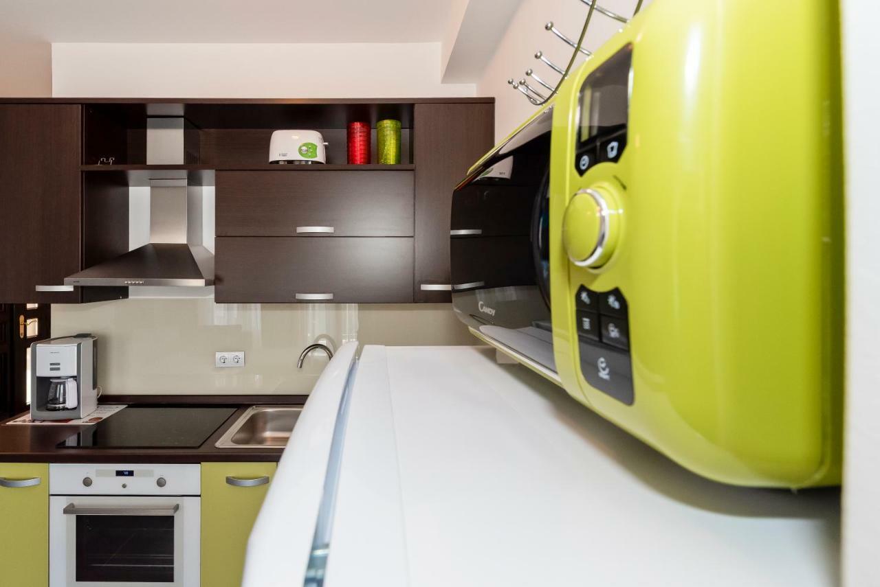 Lozna Residence 포스티라 외부 사진